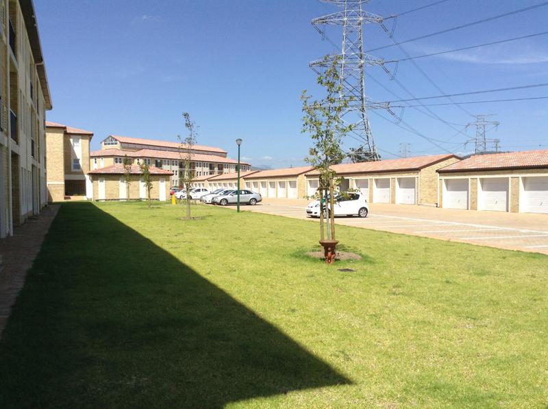 2 Bedroom Property for Sale in Brackenfell South Western Cape